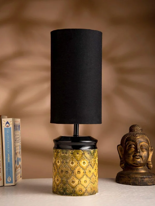 Metal Diamond Tile Print Lamp with Solid Black Shade