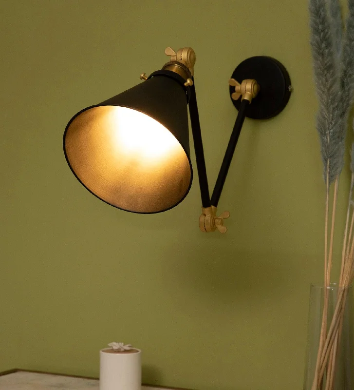 Mimmic Black Wall Sconce